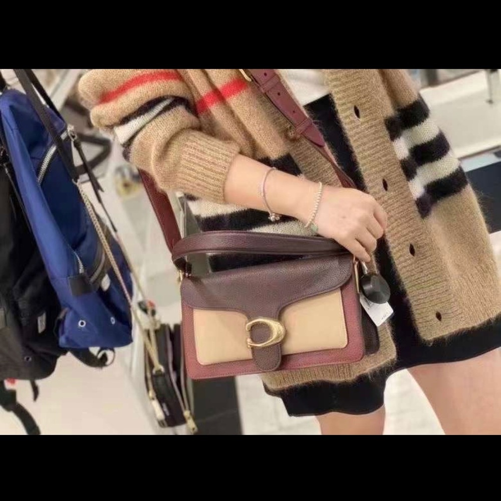 Coach Tebby 26 Brandnew with tag